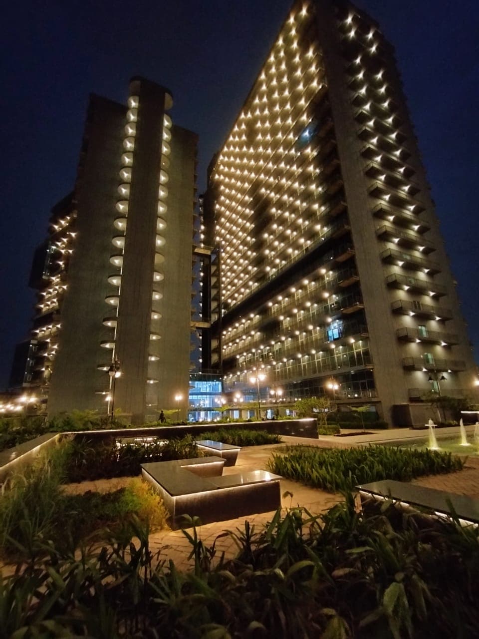 NX ONE – T1 Office Space | NX One Trade Centre, Tech Zone IV, Greater Noida West — photo 14